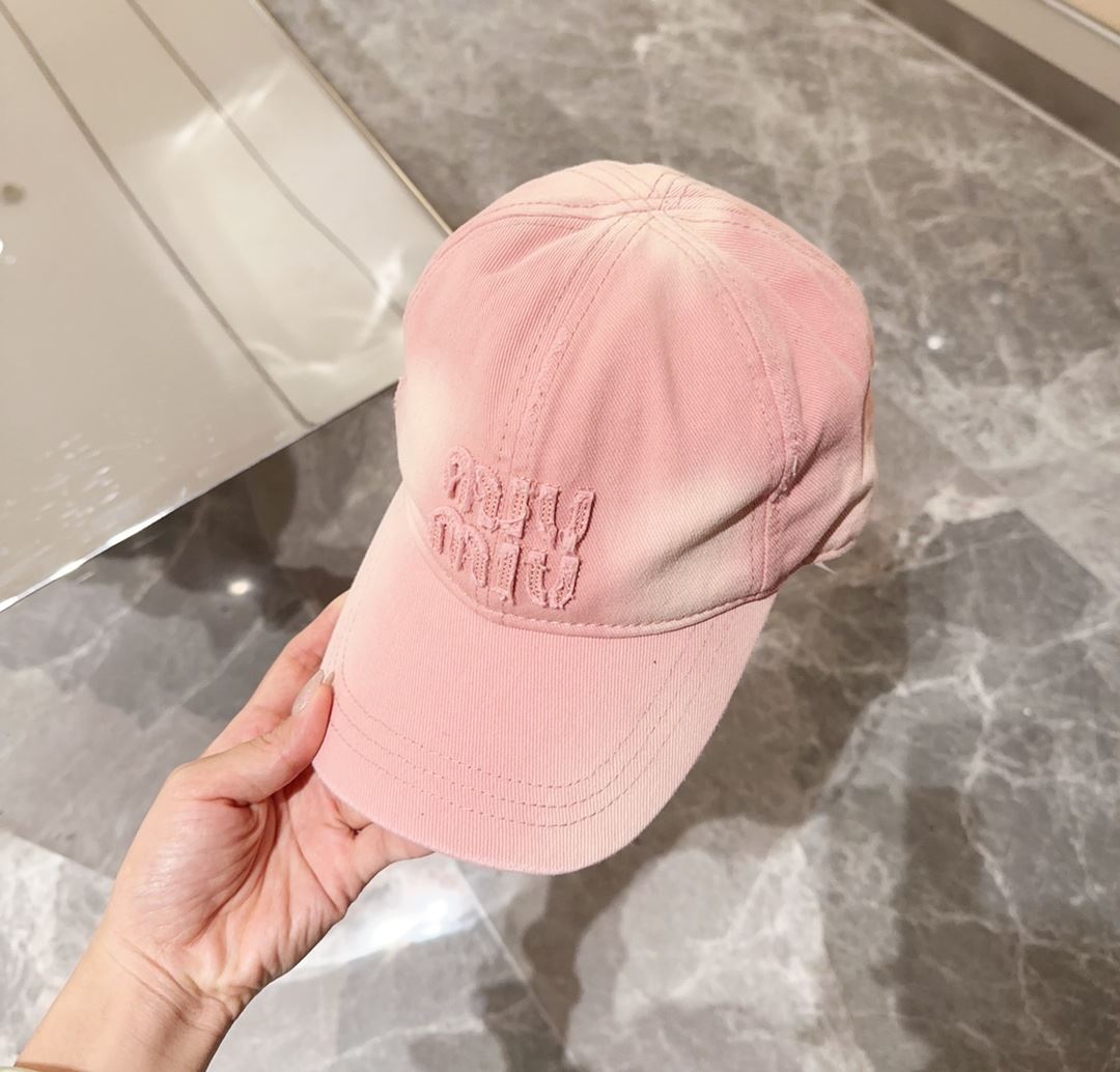 Miu Miu Caps